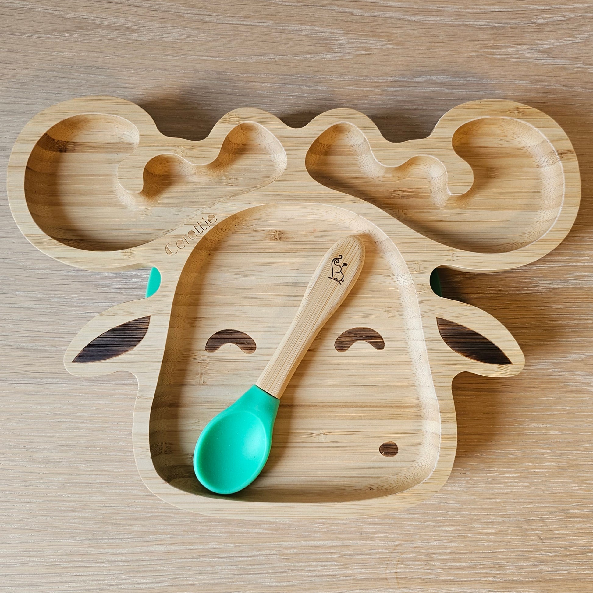 Barnetallerken i bambus med sugekopp og skje | Elgen Elmer